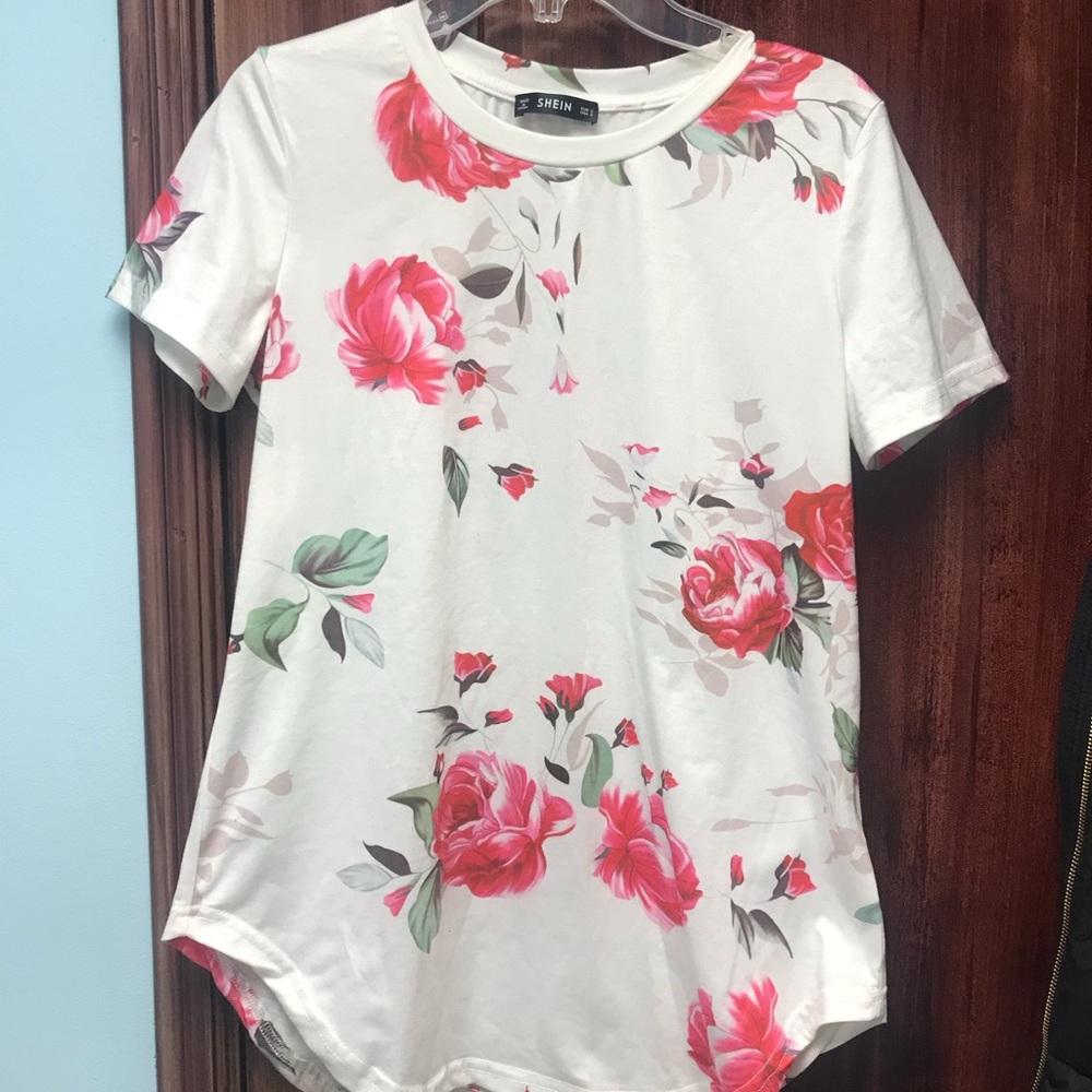 White Floral tee shirt